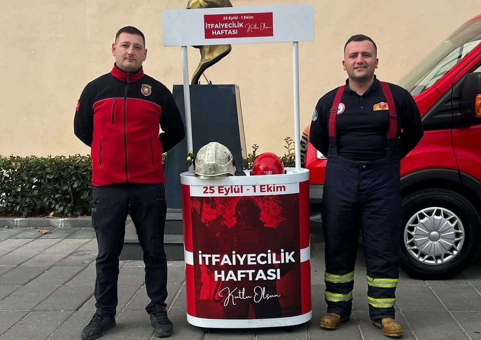 İtfaiye Haftası Kapsamında İstasyon Caddemizdeki Gar Binası Önünde Bilgilendirme Standı Açtık
