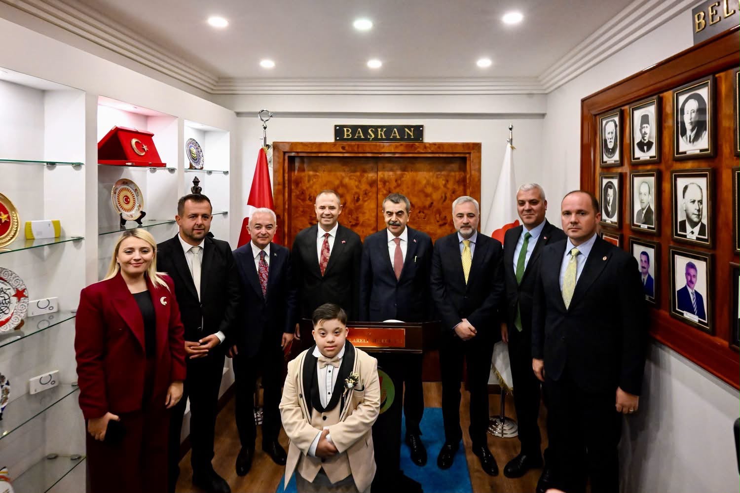 T.C. Milli Eğitim Bakanımız Sayın Yusuf Tekin’i Belediyemizde Ağırlamaktan Büyük Bir Onur ve Mutluluk Duyduk — fotoğraf 8
