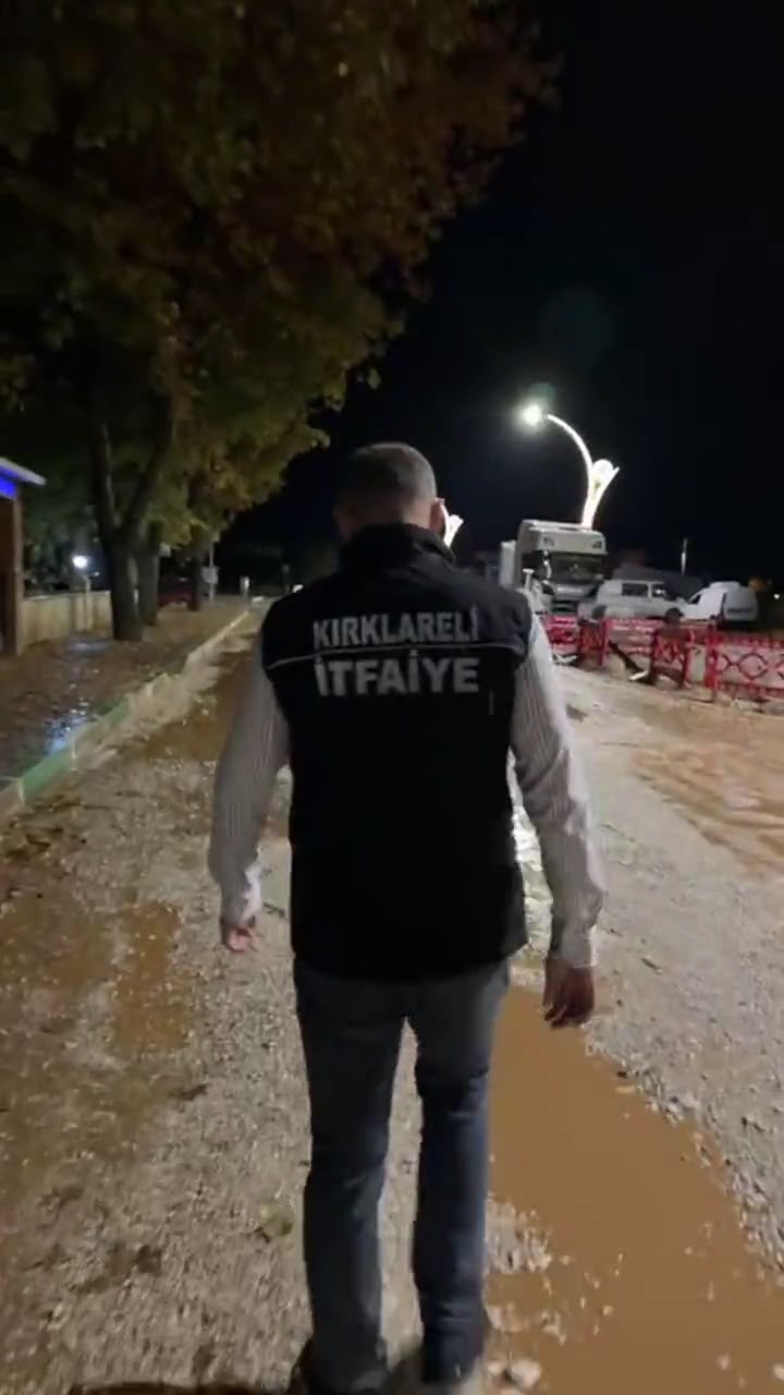 Kırklareli Belediye Başkanı Derya Bulut Gece Saatlerinde Altyapı Çalışmalarını İnceledi — fotoğraf 2
