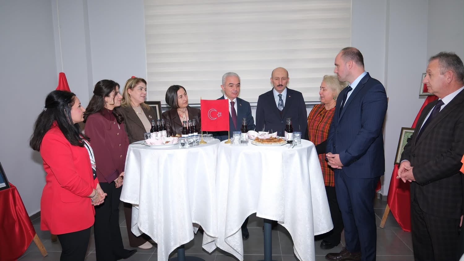 Üreten Kadınlarla Yaşayan Cumhuriyet Temasıyla Düzenlenen Programa Katıldık — fotoğraf 1