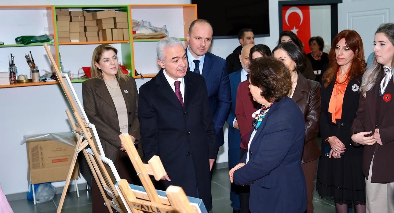 Üreten Kadınlarla Yaşayan Cumhuriyet Temasıyla Düzenlenen Programa Katıldık — fotoğraf 8