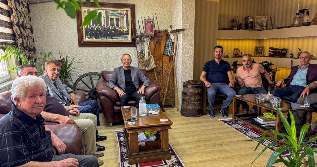 Kırklareli Esnaf ve Sanatkarlar Odaları Birliği Başkanlığı Görevine Yeniden Seçilen Sayın Ali Fuat Şeker Ziyaret Edildi