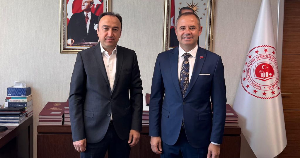 Çevre, Şehircilik ve İklim Değişikliği Bakanlığı Yerel Yönetimler Genel Müdürü Sayın Turan Konak’ı makamında ziyaret ettik